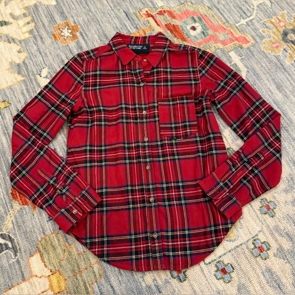 Abercrombie & Fitch Soft A F Red Plaid Flannel L/Sleeve Button-Down Shirt Top S